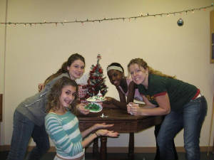 youthxmasparty1.jpg